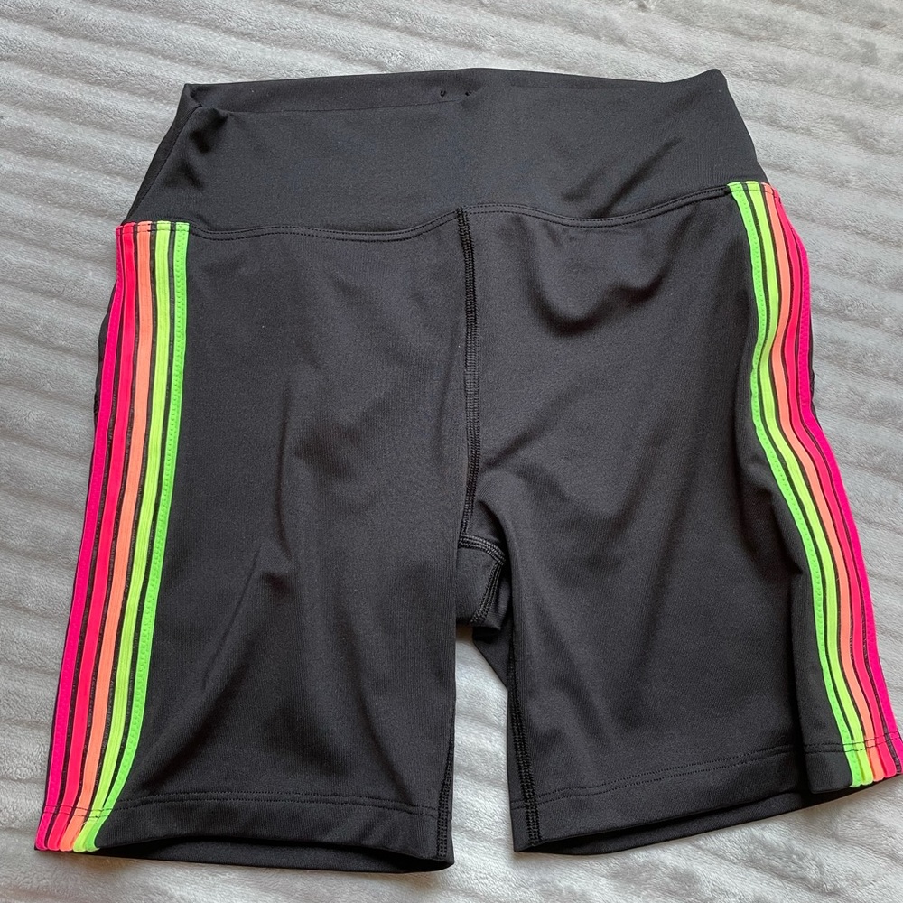 PINK Victoria’s Secret ultimate bike shorts